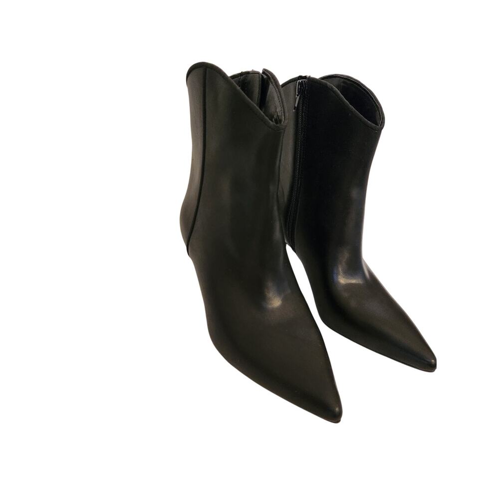 New On 34th Aatira Tulip Booties With Kitten Heel Ankle Bootie Black 7M